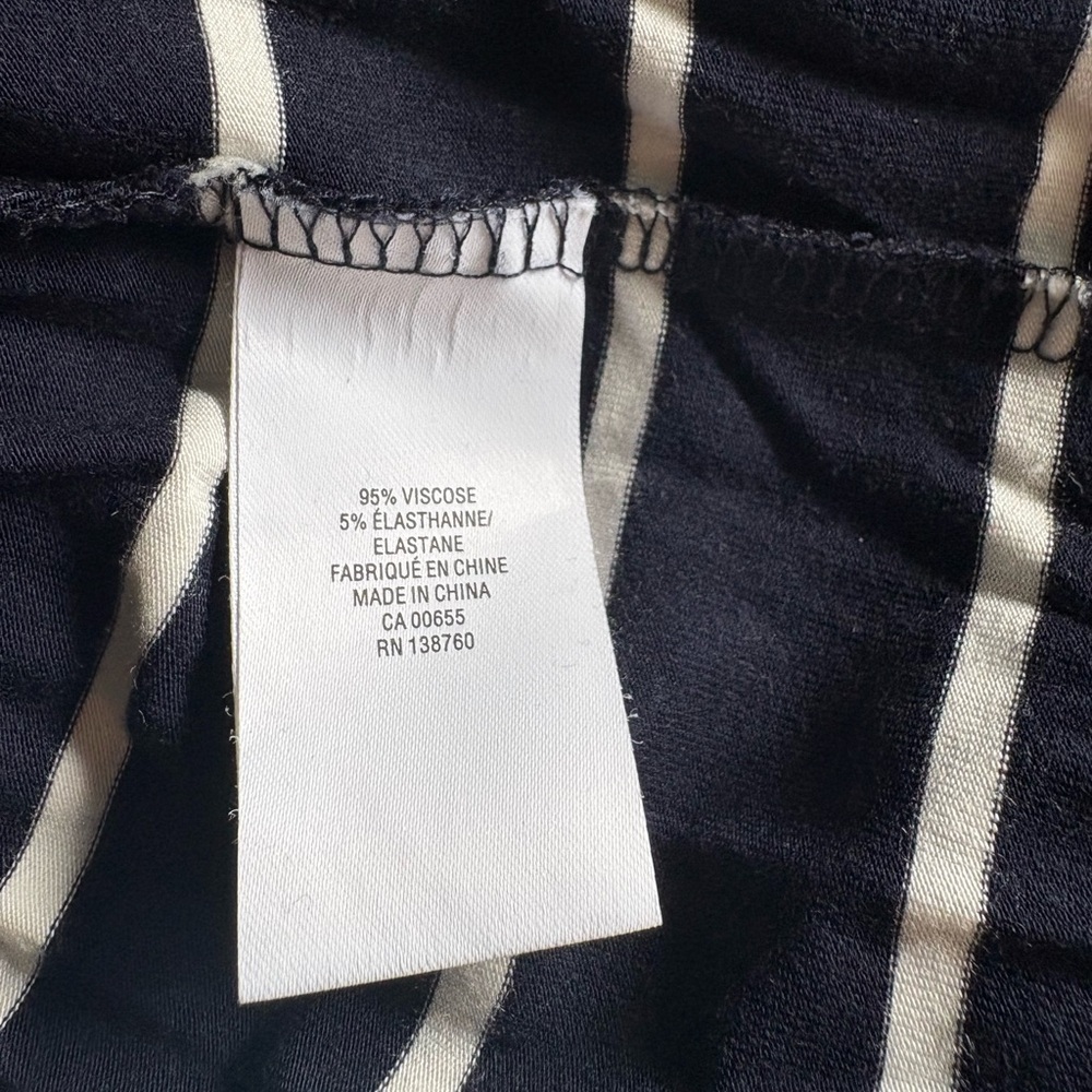 Reitmans White and Navy Stripped Sleeveless V-Neck Sundress size L - Picture 9 of 10